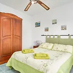 Charming Townhouse In Nueva Semesterbostad