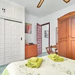 Charming Townhouse In Nueva * Nerja