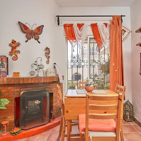 Charming Townhouse In Nueva 펜션 *
