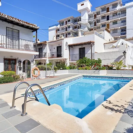 Charming Townhouse In Nueva Nerja