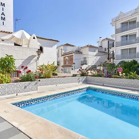 Charming Townhouse In Nueva 펜션 *