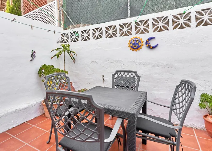 Charming Townhouse In Nueva * Nerja