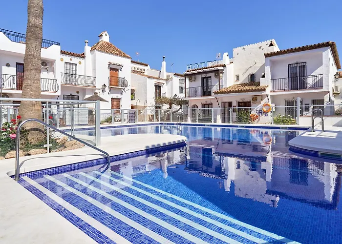 Hébergement de vacances Charming Townhouse In Nueva Nerja